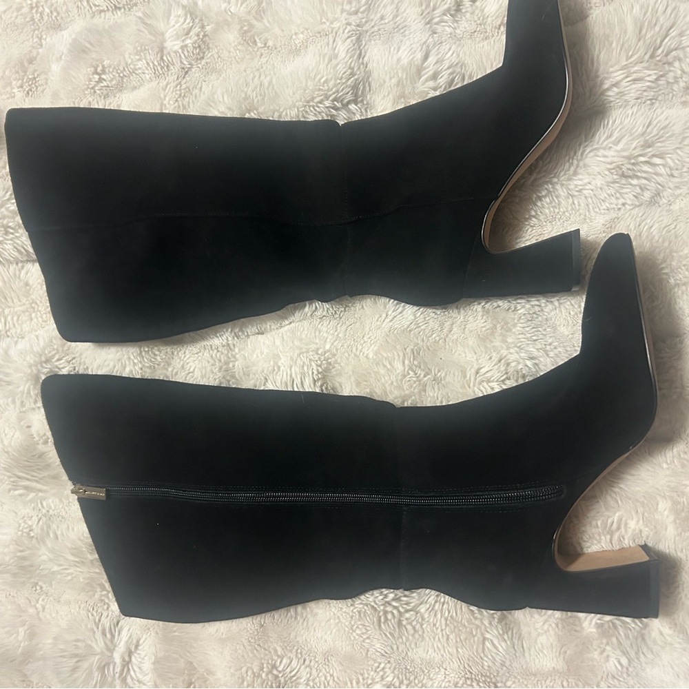 Vince Camuto Black Ankle Boots suede gorgeous boots that make a style pop - Picture 2 of 7